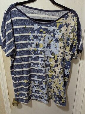 Kim Rogers Large Women’s Blue Striped & Floral Short Sleeve Top